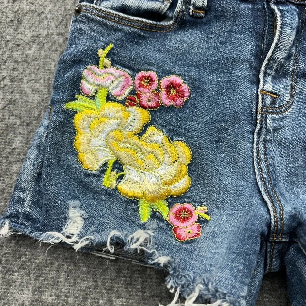 Hudson‎ Cut-off Denim Shorts Girls 10 Blue Embroidered Flowers Boho Floral - Picture 2 of 8